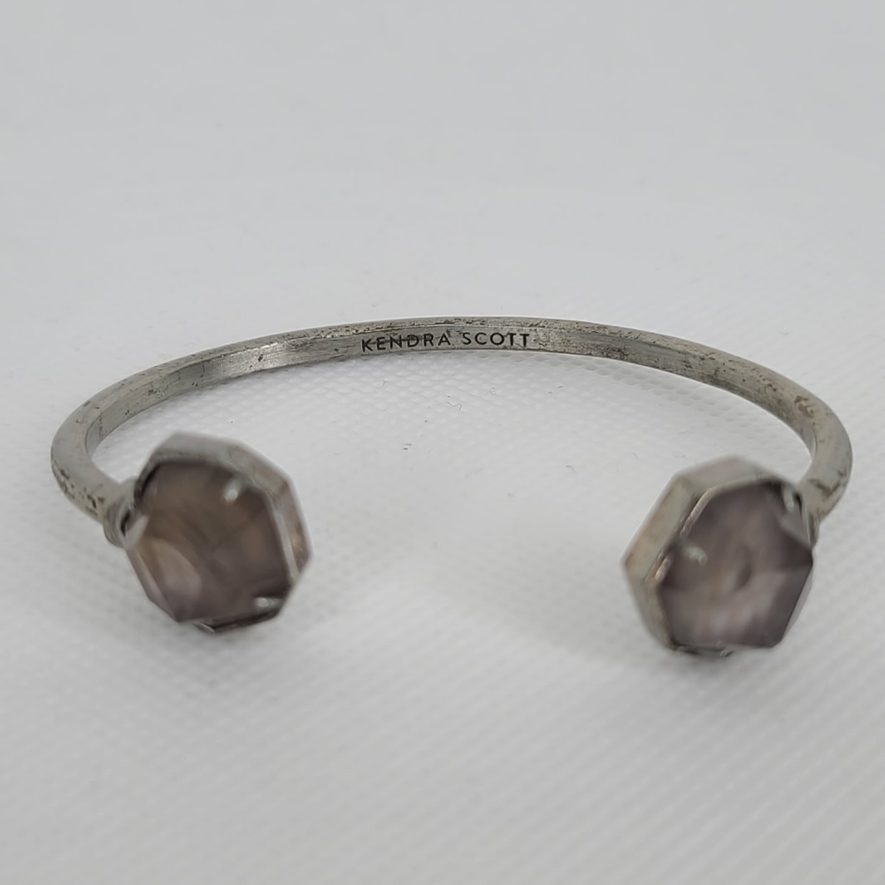 Kendra Scott Brinkley Bracelet with Gray Mother of Pearl - Picture 2 of 9